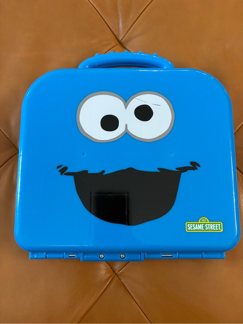 Playskool Sesame Street Cookie Monster On The Go Numbers- 2015